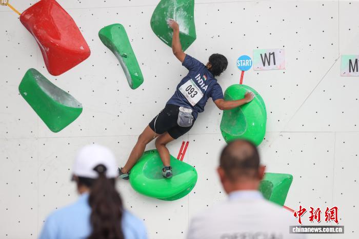 贵阳彩湖国际攀岩中心迎来2025亚洲青年攀岩锦标