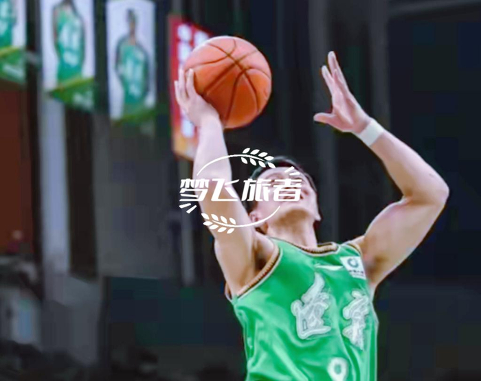 赵继伟27+8助攻辽宁逆转福建，战术调整成关键